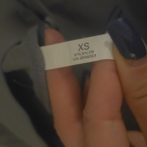 NVGTN S Gray Athletic Leggings - Picture 3 of 3